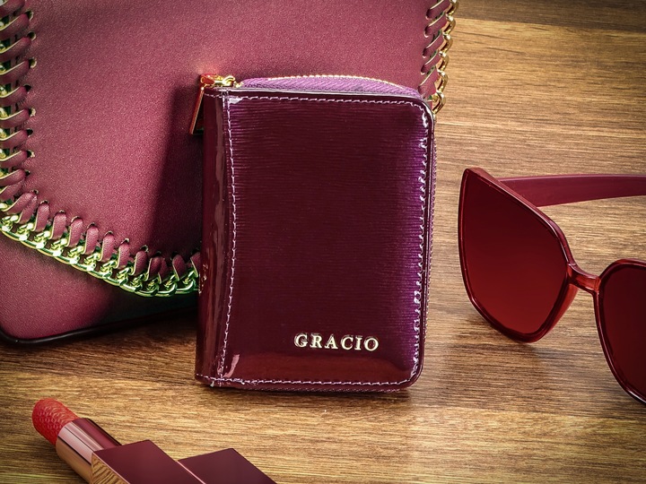 Malá dámska kožená peňaženka GRACIO fialová s RFID ochranou
